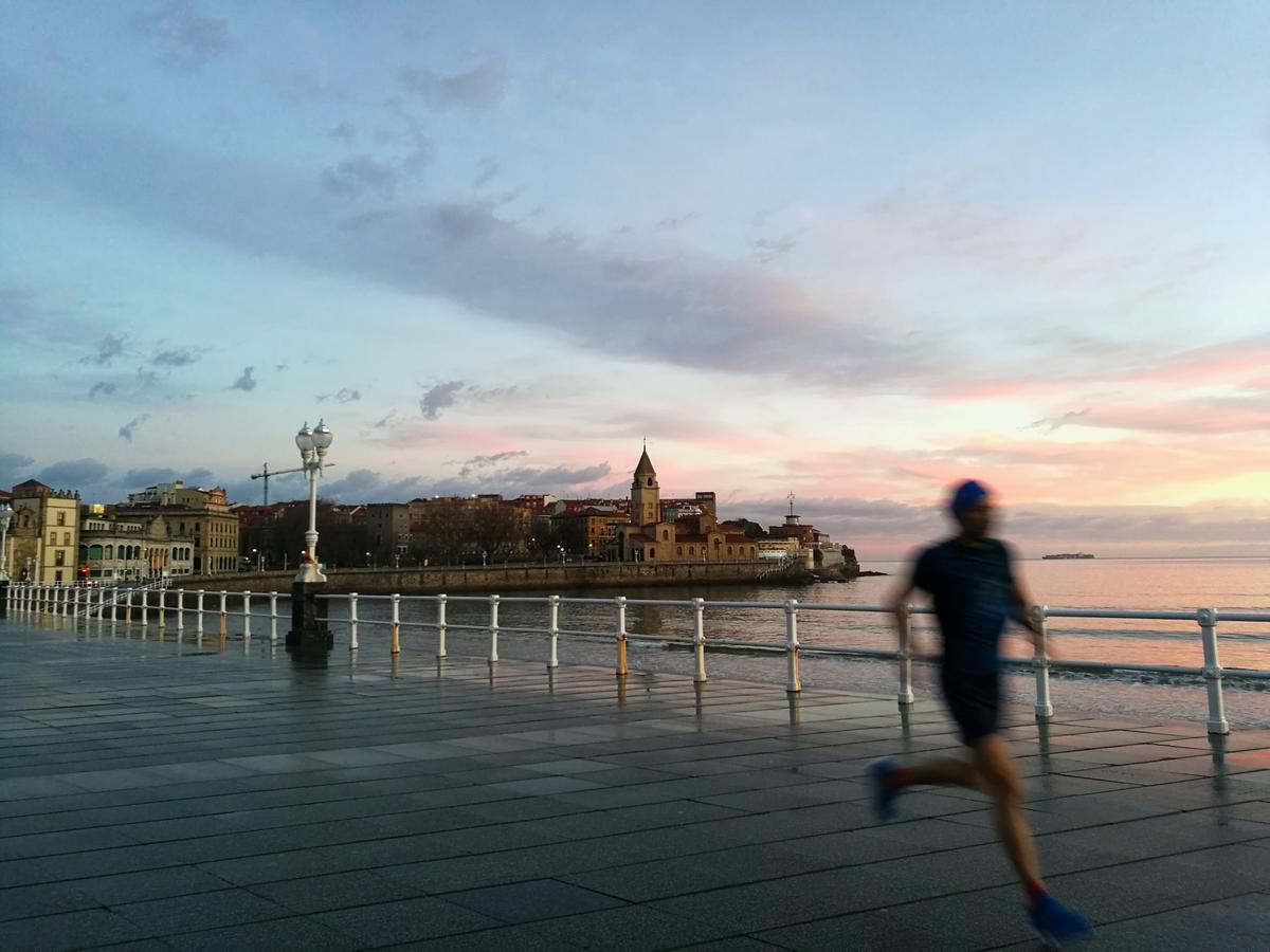 Balenax Pension Gijón Zewnętrze zdjęcie